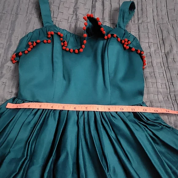 Pinup Couture Teal and red Bella Donna Swing dress XS - Picture 6 of 7